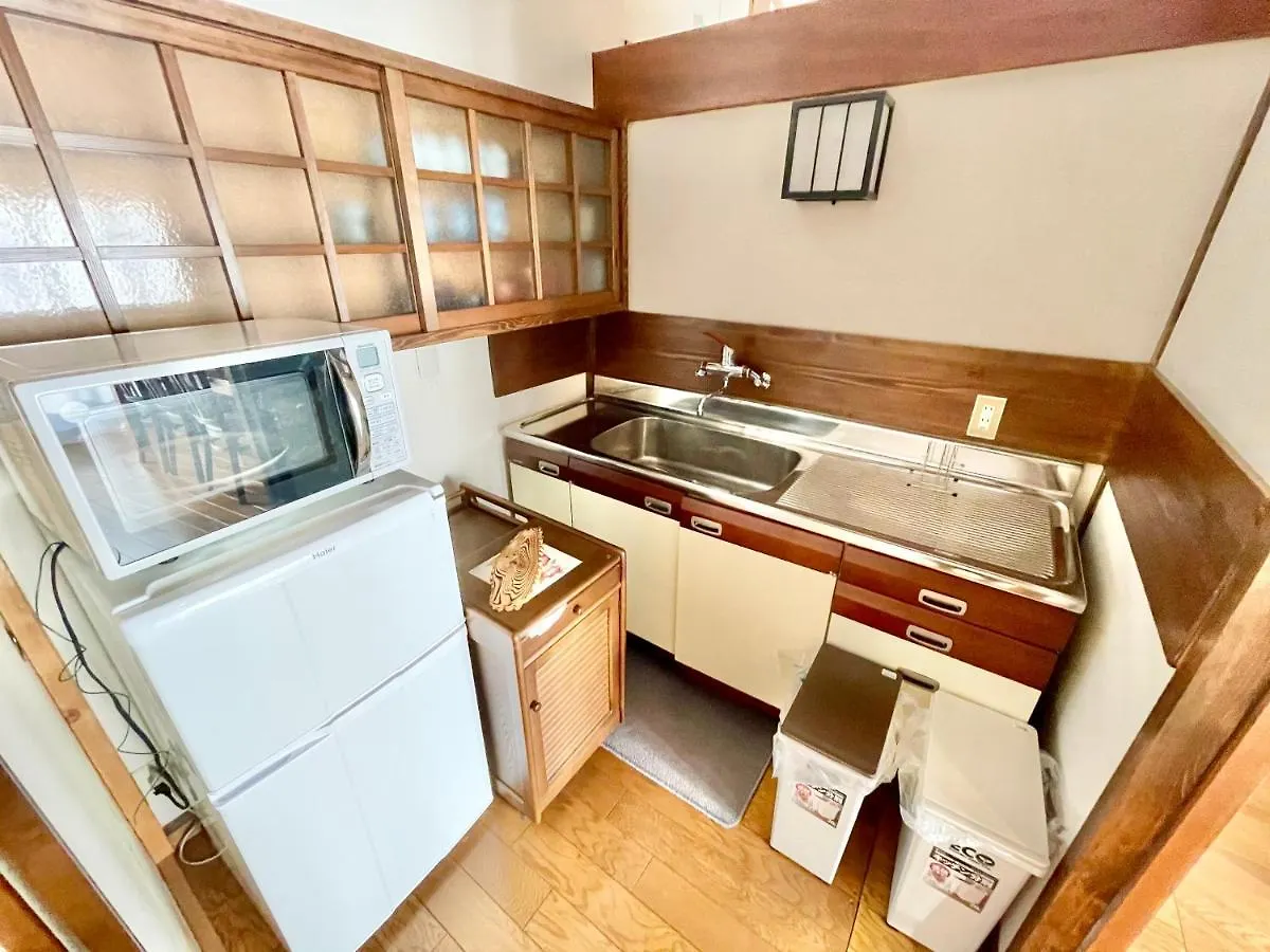 まるごと貸切 にごり湯天然温泉かけ流し 箱根満来山荘 Hakone Natural Milky Onsen 2300Sqm Garden & Villa Man Rai