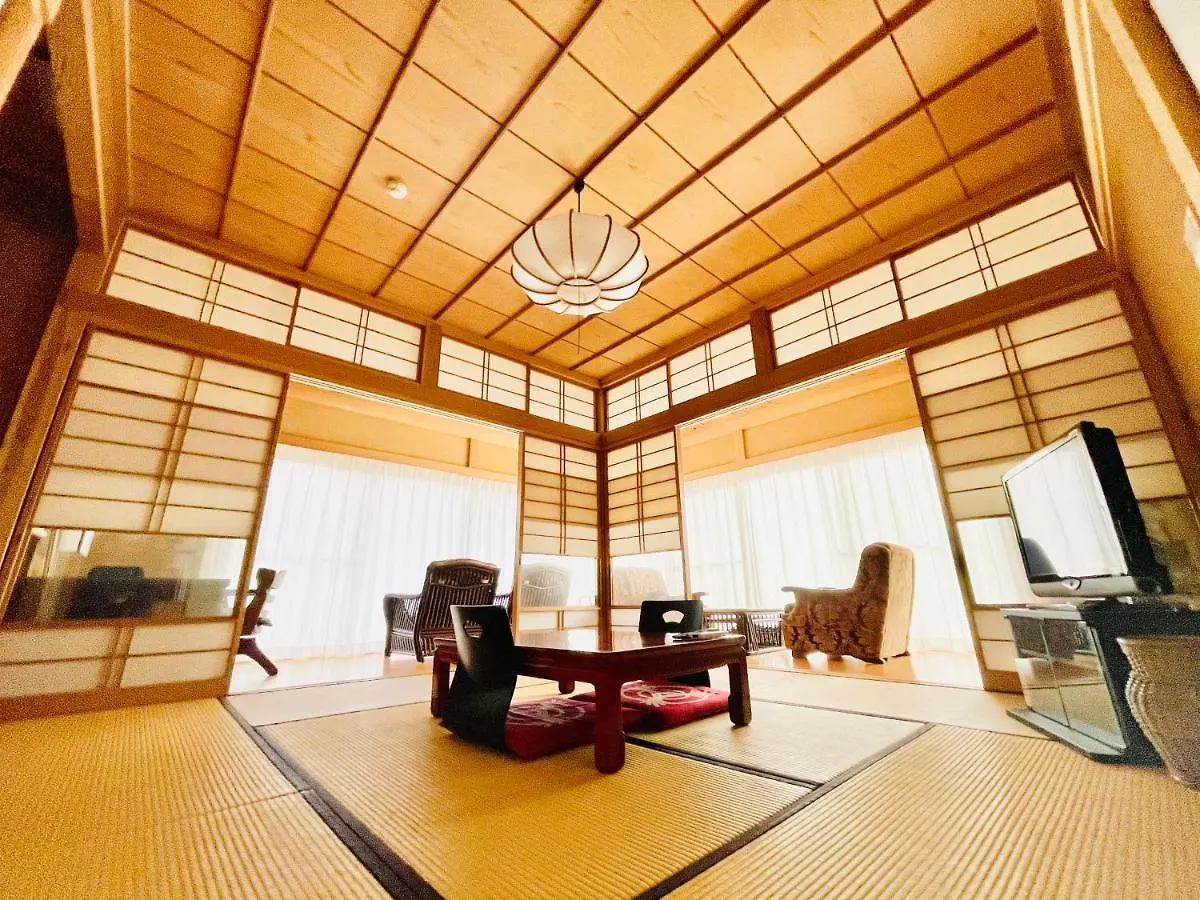 まるごと貸切 にごり湯天然温泉かけ流し 箱根満来山荘 Hakone Natural Milky Onsen 2300Sqm Garden & Villa Man Rai 0*,